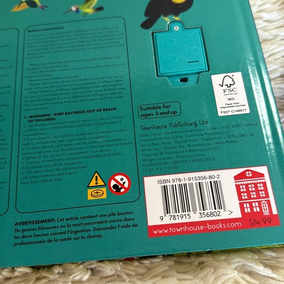 Bundle of 2 books for kids from scholastic and town-house book - Picture 10 of 10